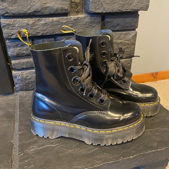 Dr Martin platform boot - Picture 2 of 4